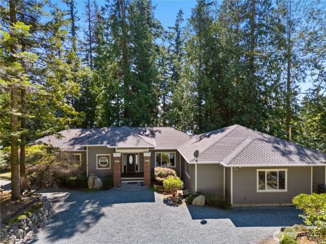 Property photo for 6608 Ivy Street, Anacortes