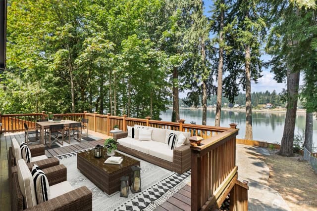 Property photo for 3355 Se Arcadia Road, Shelton