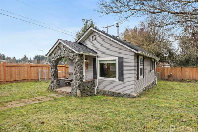 Property photo for 926 Austin Avenue, Port Orchard