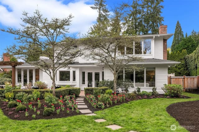 Property photo for 838 Evergreen Point Road, Medina