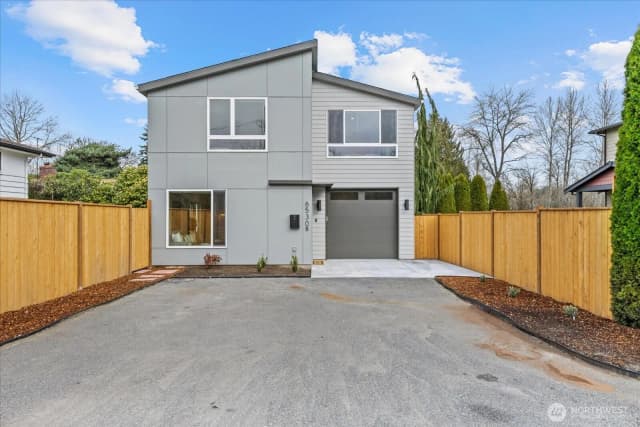 Property photo for 6530 18th Avenue Sw #b, Seattle