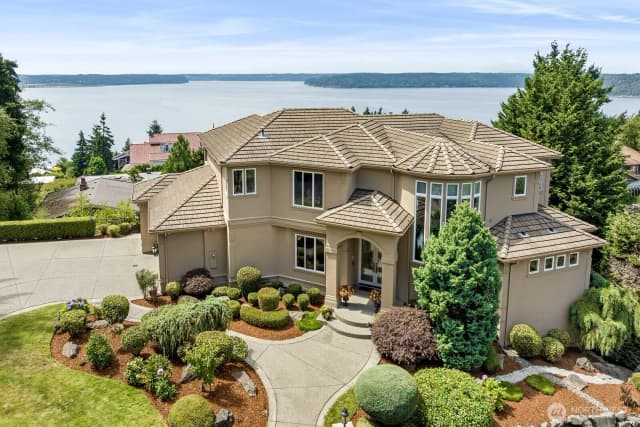 Property photo for 1705 61st Street Ne, Tacoma
