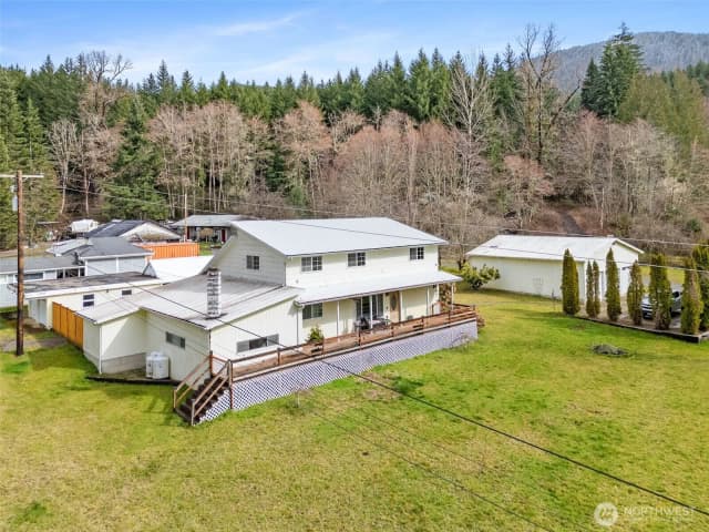 Property photo for 545 Davis Lake Rd, Morton