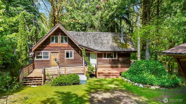 Property photo for 18242 643rd Avenue Ne, Baring