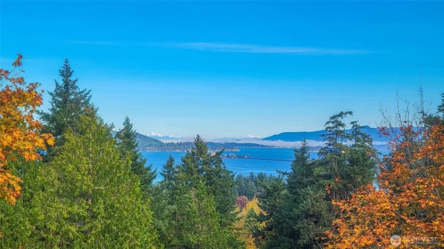 Property photo for 11733 Hummingbird Lane, Anacortes