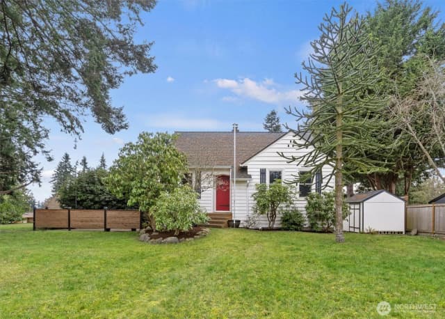 Property photo for 21522 92nd Avenue W, Edmonds