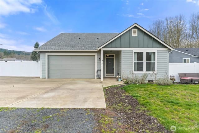 Property photo for 817 B Street, Vader