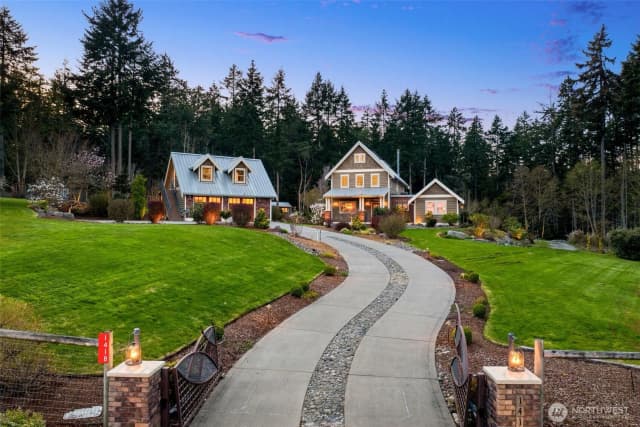 Property photo for 1418 13th Avenue, Fox Island