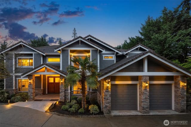Property photo for 9810 Se 35th Place, Mercer Island