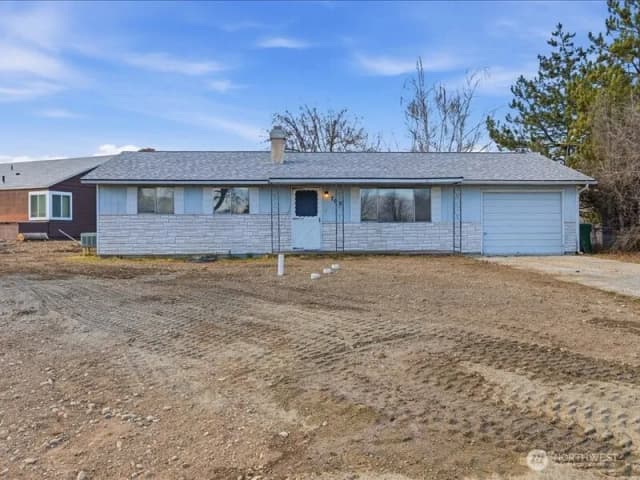 Property photo for 702 West Ridge Drive, Omak