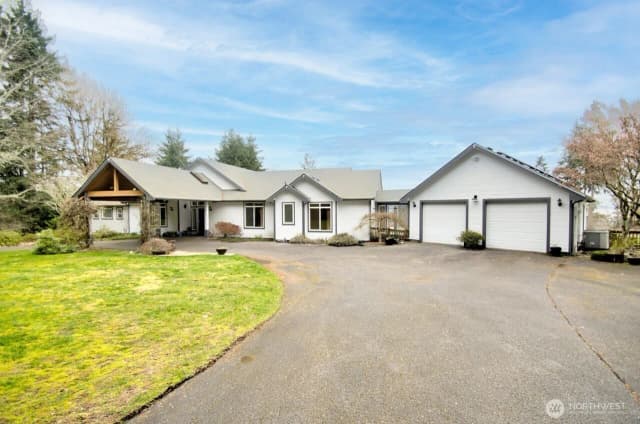 Property photo for 4716 D'milluhr Drive Ne, Olympia