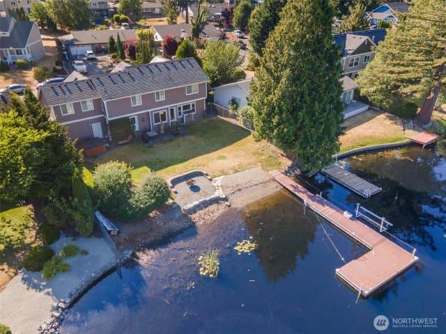 Property photo for 1722 Timberlake Court Se, Lacey