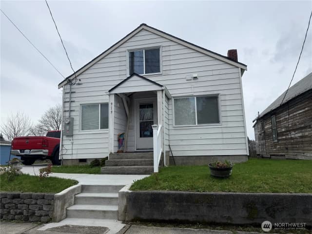 Property photo for 919 Pacific Avenue, Bremerton