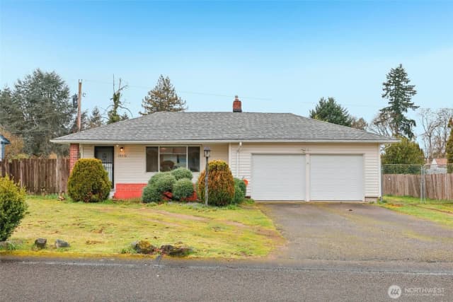 Property photo for 10316 Becker Drive Sw, Lakewood