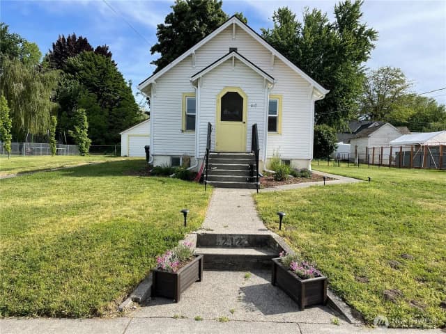 Property photo for 212 E Sixth, Waitsburg