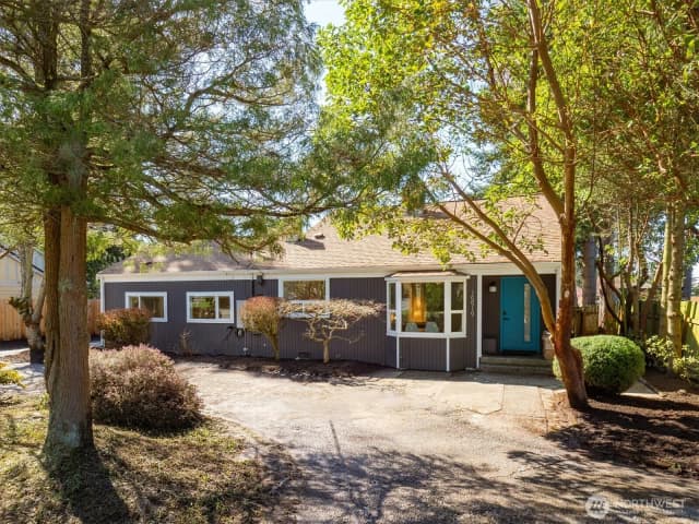 Property photo for 15919 19th Avenue Sw, Burien