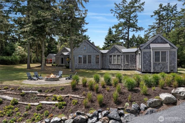 Property photo for 16 Bayshore Road, Friday Harbor