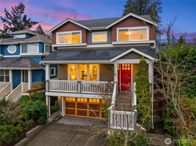 Property photo for 5537 37th Avenue Ne, Seattle
