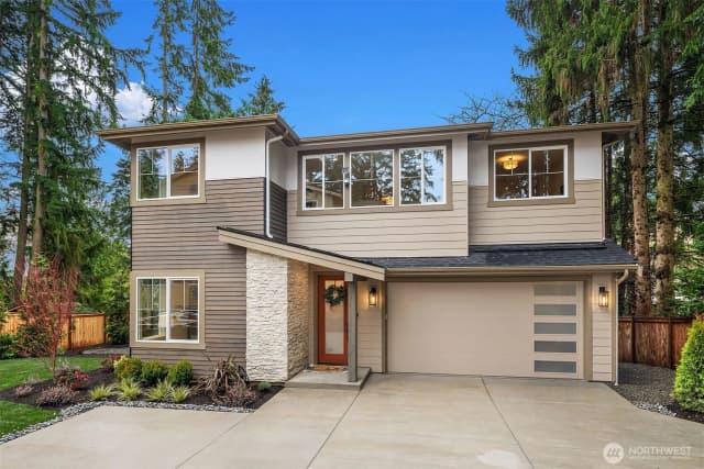 Property photo for 12841 82nd Avenue Ne, Kirkland