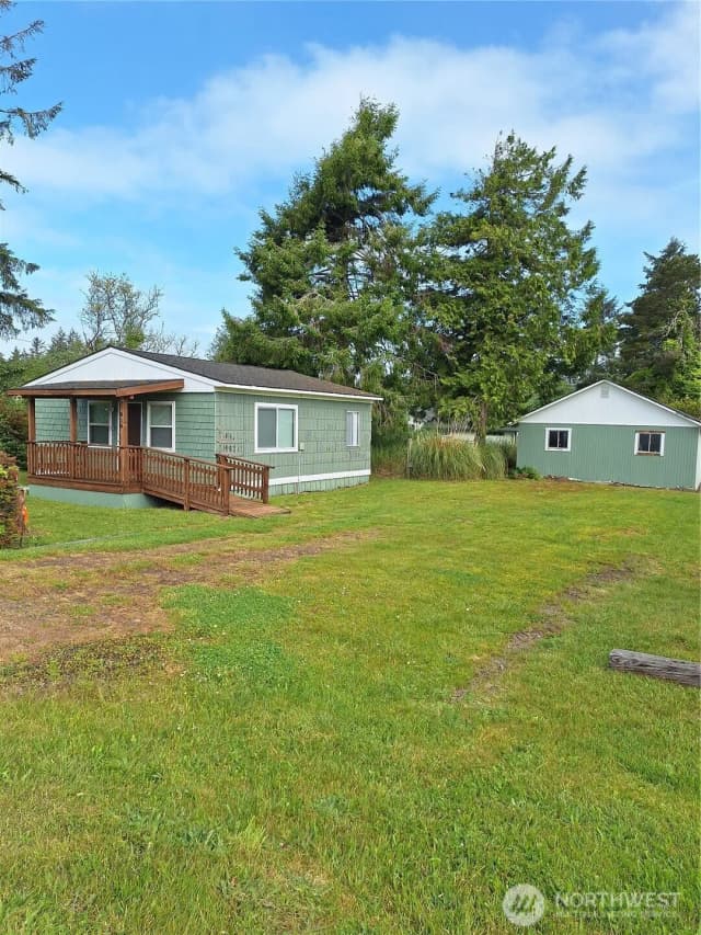 Property photo for 818 W Ocean Avenue, Westport