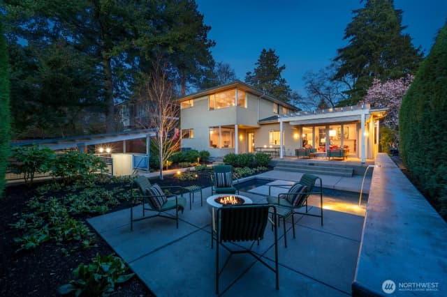 Property photo for 5727 33rd Avenue Ne, Seattle