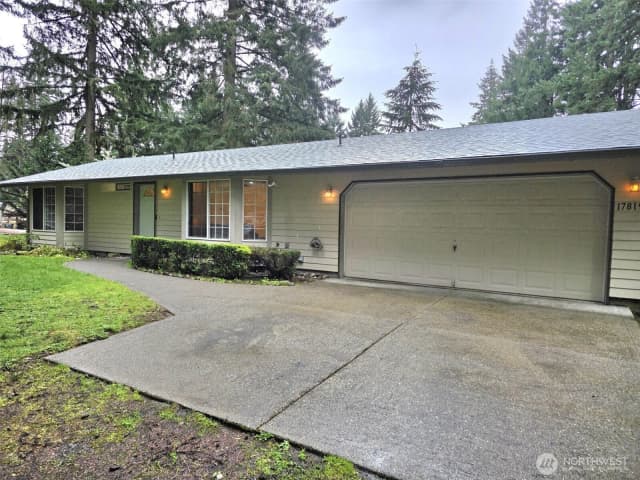 Property photo for 17819 Upland Drive Se, Yelm