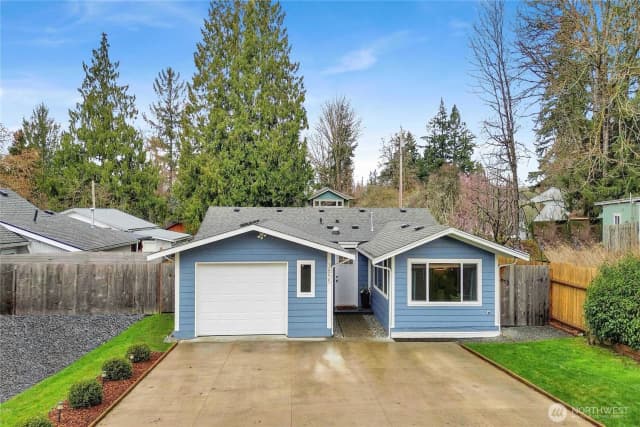 Property photo for 3855 Fraser Street, Bellingham