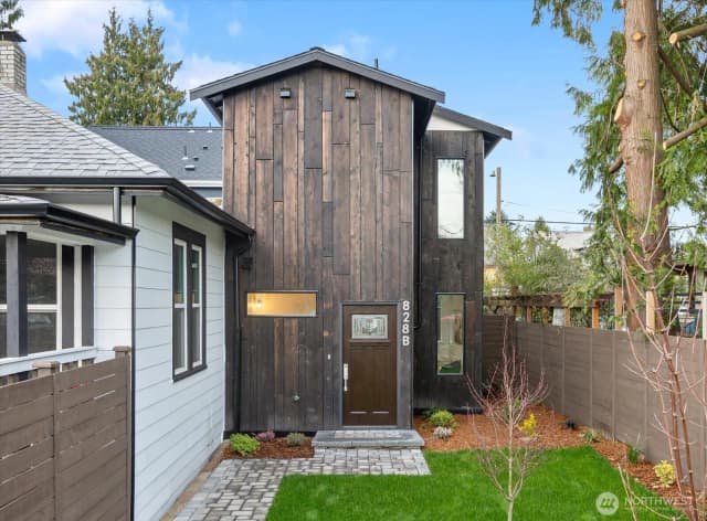Property photo for 828 S Sullivan Street #b, Seattle