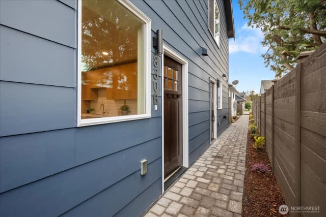 Property photo for 830 S Sullivan Street #b, Seattle