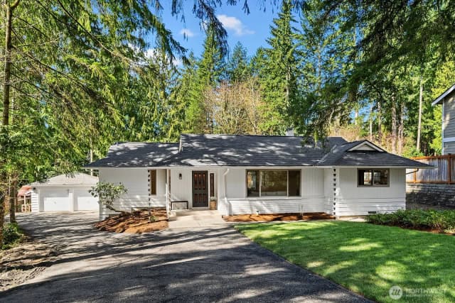 Property photo for 3057 241st Avenue Se, Sammamish