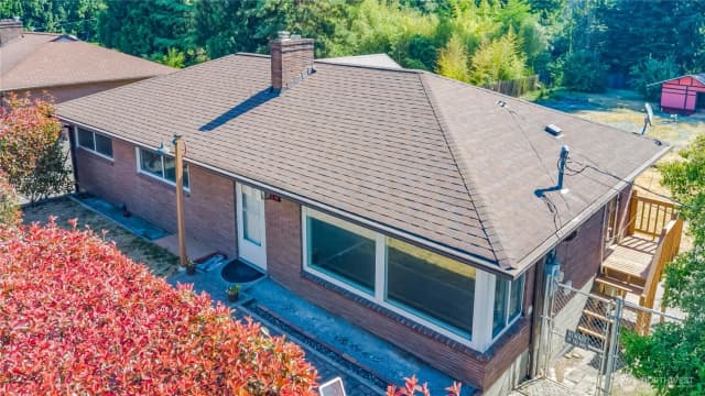 Property photo for 11834 8th Avenue S, Seattle