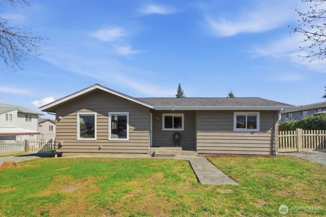 Property photo for 12210 1st Avenue Sw, Burien