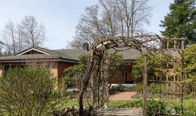 Property photo for 7134 Steelhead Lane, Burlington