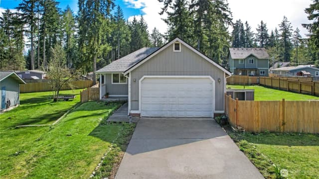 Property photo for 19612 24th Street Sw, Lakebay