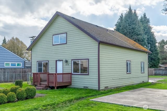Property photo for 1215 30th Avenue, Longview