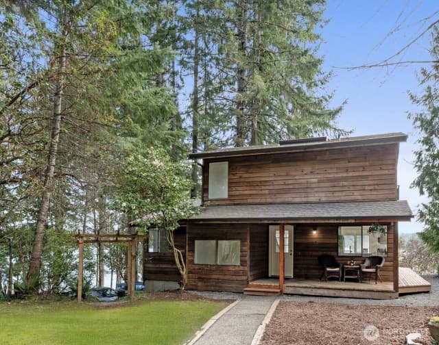 Property photo for 4806 Sunrise Beach Road Nw, Olympia