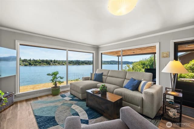 Property photo for 8829 Sw Quartermaster Drive, Vashon