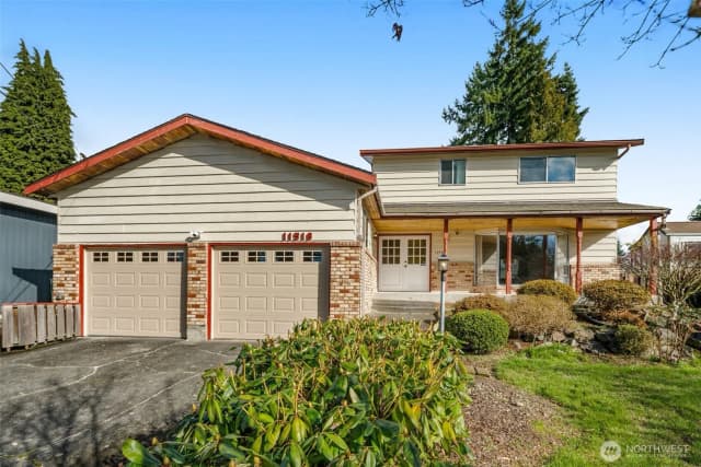 Property photo for 11516 Bartlett Ave Ne, Seattle