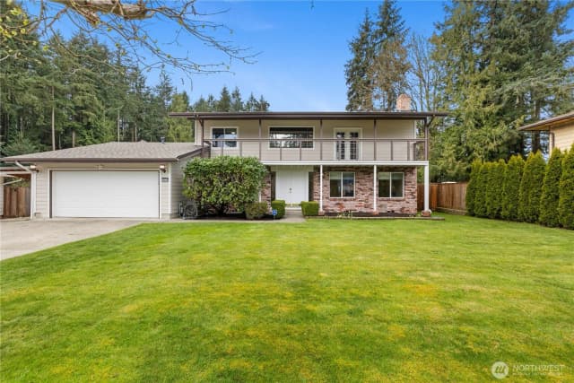 Property photo for 12028 31st Drive Se, Everett