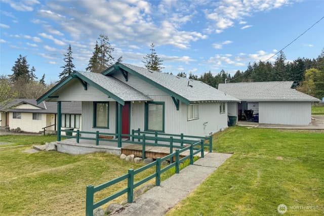 Property photo for 2917 Peabody Street, Port Angeles