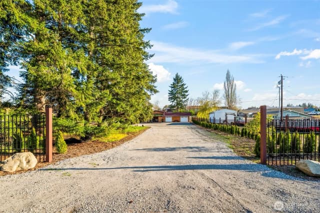 Property photo for 15329 104th Avenue Se, Yelm