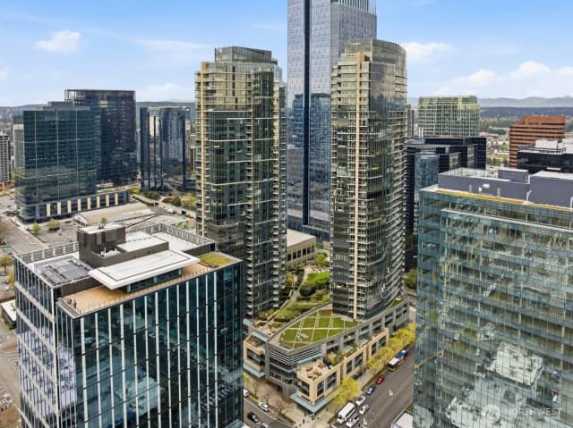 Property photo for 10700 Ne 4th Street #332, Bellevue