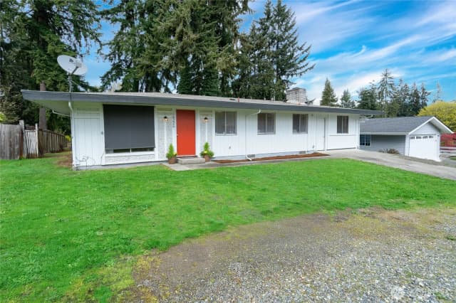 Property photo for 16220 Se 132nd Street, Renton