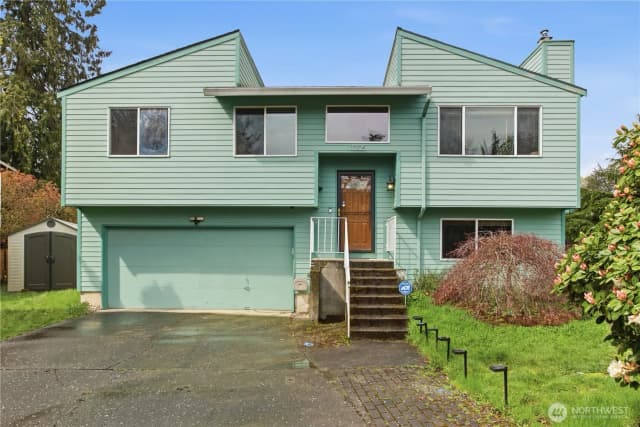 Property photo for 11305 Se 228th Place, Kent