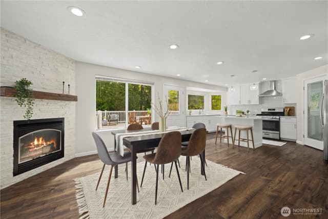 Property photo for 11124 Downes Road, Snohomish
