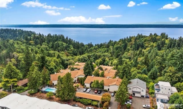 Property photo for 13235 12th Avenue Sw #522, Burien