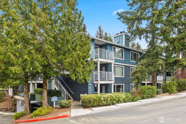 Property photo for 300 N 130th Street #2302, Seattle