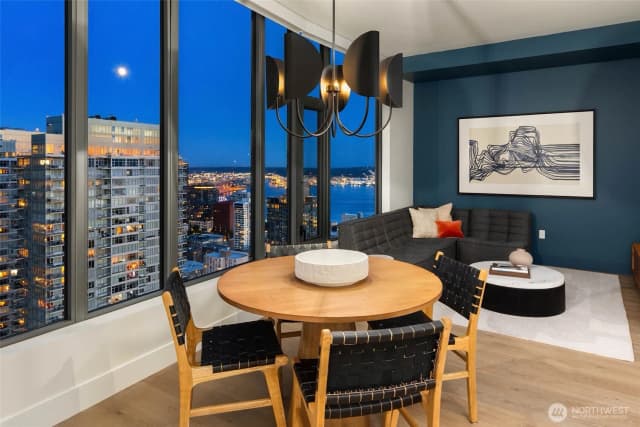 Property photo for 2510 6th Avenue #3902, Seattle, WA 98121