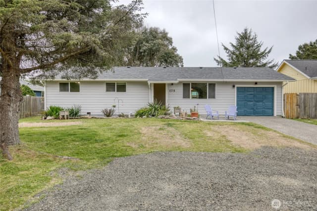Property photo for 175 Jib Street Nw, Ocean Shores