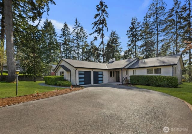 Property photo for 8110 68th Avenue Sw, Lakewood